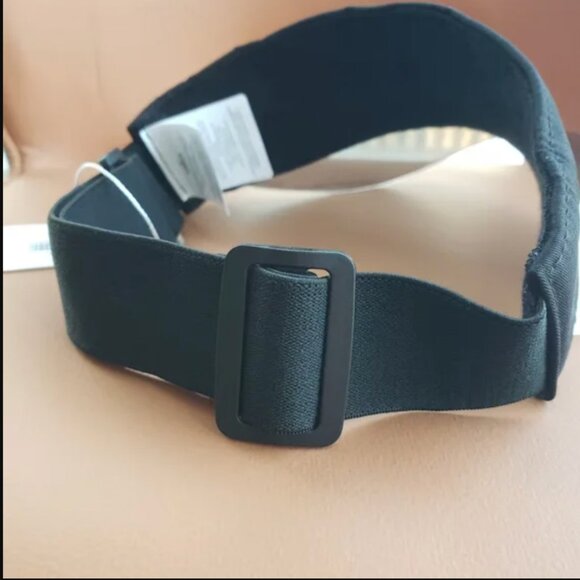 Alo Black Visor with Silver Brim & Alo Yoga Black Tennis Hat main image 4